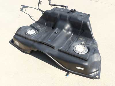 Mercedes Fuel Gas Tank Dented A2214705401 W221 07-08 S450 S5503